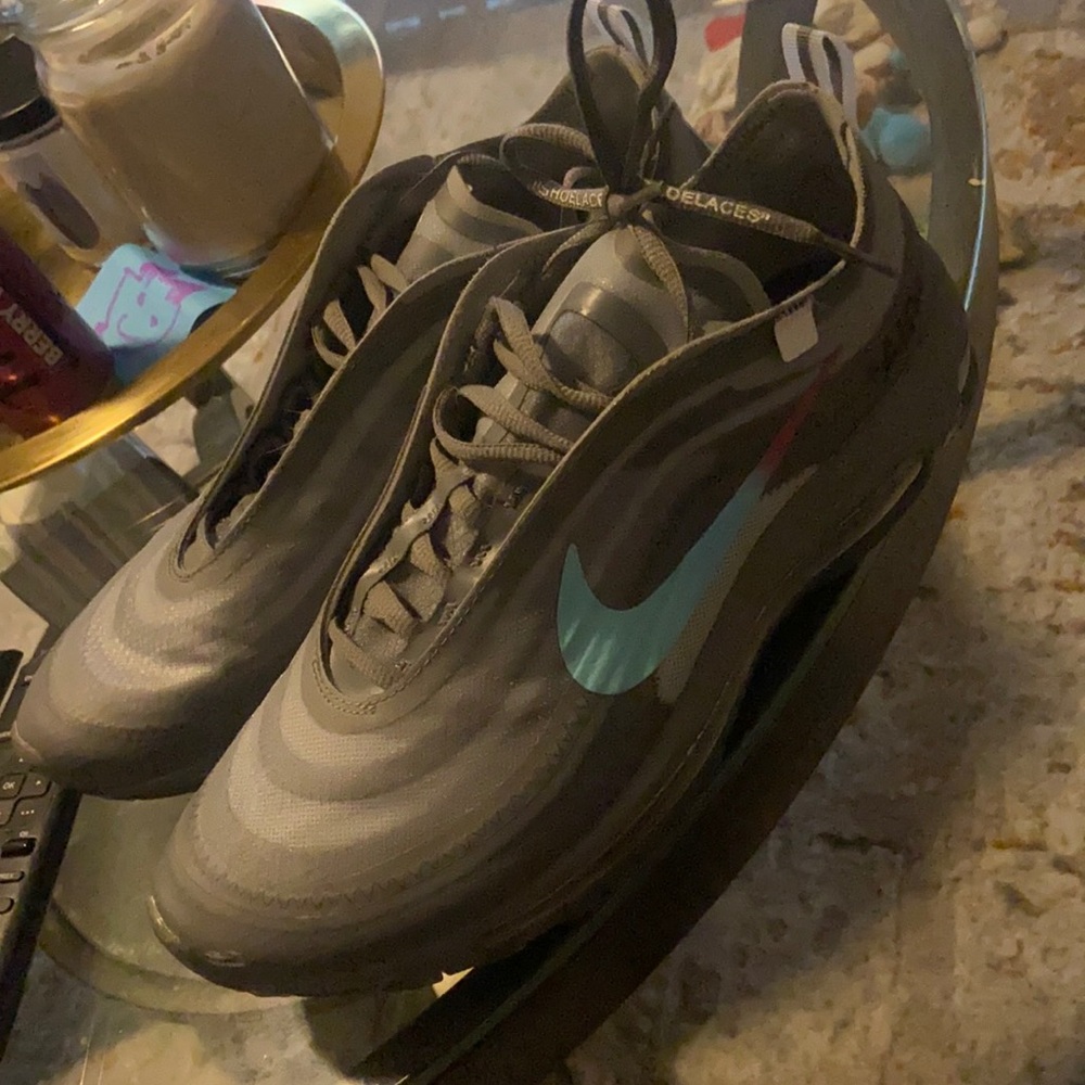 Nike air max